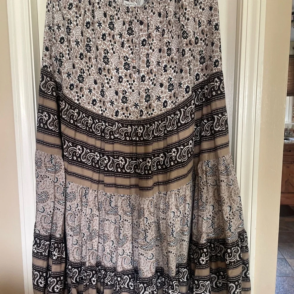 Boho Pleated Maxi Skirt - Picture 1 of 2